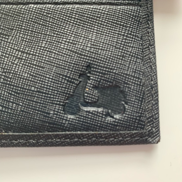 Vespa Bifold Wallet Brand New! - Picture 8 of 10
